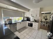 For Rent: 5 bedroom Family Home in Parkinson with...