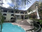 FOR RENT 5 Bedroom House with Garden and Pool in AAV,...