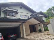 FOR RENT 5 Bedroom House with Pool in Urdaneta Village,... FOR RENT 5 Bedroom House with Pool in Urdaneta Village,...
