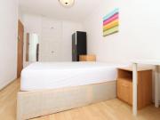 For Rent 5 Bedroom Shared Living/roommate London London...