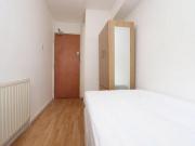 For Rent 5 Bedroom Shared Living/roommate London London...
