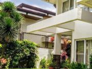 FOR RENT 5BR House with Garden & Pool in Ayala Alabang...