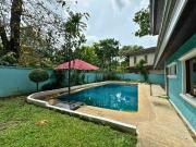 FOR RENT 5BR House with Pool in Ayala Heights, Quezon...