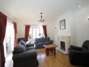 For Rent! 7 Carysfort Park, Blackrock, Co. Dublin is for...