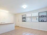 Just in! 8/144 Frank Street, Labrador, QLD 4215
