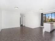 Cozy 8/2913 Gold Coast Highway, Surfers Paradise, QLD 4217