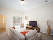Nice 8A Pepler Avenue, Salter Point, WA 6152