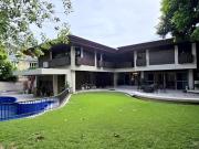 FOR RENT Beautiful Asian Inspired House in Dasmarinas...