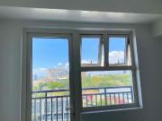 FOR RENT CONDO WITH BALCONY NEAR BGC AND MCKINLEY HILL...