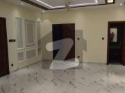 FOR RENT F 8/1 Nazim Uddin Road 1 Kanal 8 Bedrooms...