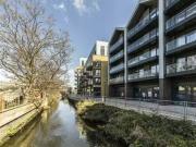 Cozy Flat to rent in 11 Chivers Passage, London SW18