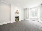 Charming Flat to rent in Canterbury Grove, London SE27