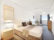 Deal! Flat to rent in Flat 2, 62 High Street, Harrow On...