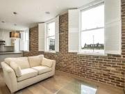 Cozy Flat to rent in Kingston Road, London SW19