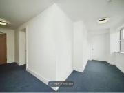 Just in! Flat to rent in Lyndale House, Kingston Upon...