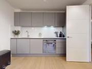 For Rent! Flat to rent in New Horizons Court, Brentford TW8