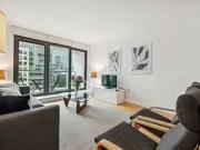 Nice Flat to rent in South Quay Square, London E14