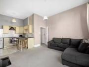 Unique Flat to rent in Wimbledon Park Road, West Hill,...