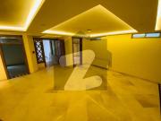 FOR RENT Fully Renovated Triple Storey House with Extra...