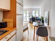 For rent: ground floor apartment with large terrace