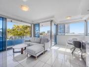 Charming ID:21160722/20 Labrador Street, Labrador, QLD 4215