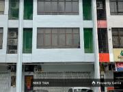 For Rent Jalan Molek Ground Floor 3 Storey Shop Lot...