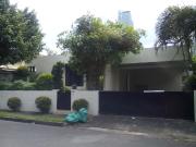 FOR RENT / LEASE: House Manila Metropolitan Area >Makati