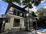 FOR RENT Modern 5BR House with Pool in Greenmeadows,...