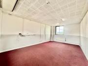 For Rent Office Luton Bedfordshire DS97083208