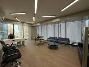 FOR RENT: Office Space in High Street South Corporate...
