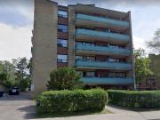 For rent: Pape Cosburn East York, Bach Viewit |244924