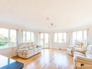 Deal! Property to rent in Eskfield Grove, Dalkeith, EH22