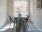 Charming Property to rent in Thornton Road, Fallowfield,...