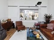 Just in! Semi detached house to rent in East Avenue,...