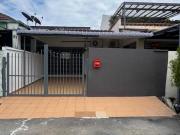 For RENT Spacious 22x75ft Home