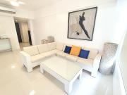 【FOR RENT! 】Special 1 Bedroom with Parking at Calyx...