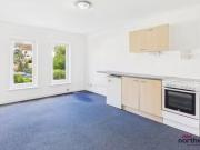 For Rent! Studio flat for rent in 169 Langey Road,...