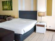 For Rent Studio in Two Central Makati P32000