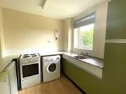 Unique Studio to rent in Aylsham Drive, Ickenham UB10