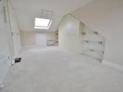 Charming Studio to rent in Kingsgate Road, Kilburn,...