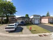 Cozy Unit 2 2 40 Rutledge Court, Hamilton, Ontario L8W 3H7