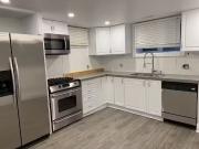 Deal! Unit Lower Level BAYVIEW AVE