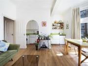 For Sale 1 Bedroom Apartment Londres Greater London...