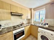 For Sale 1 Bedroom Shared Living/roommate Hounslow...