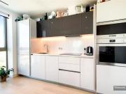 For Sale 1 Bedroom Shared Living/roommate London Greater...