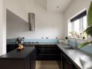 For Sale 1 Bedroom Shared Living/roommate London Greater...