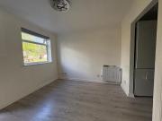 For Sale 1 Bedroom Shared Living/roommate Luton Luton...