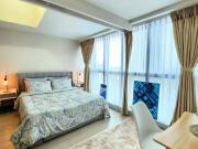 For Sale: 1 Bedroom Unit in Uptown Parksuites