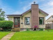 For Sale! 290 Burland Ave! $449,900. Offers Anytime! 3...
