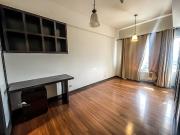 For Sale: 2 Bedroom 2BR Condo Unit in BGC, Fort...